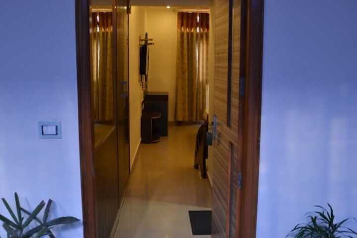 Room 35 of 55