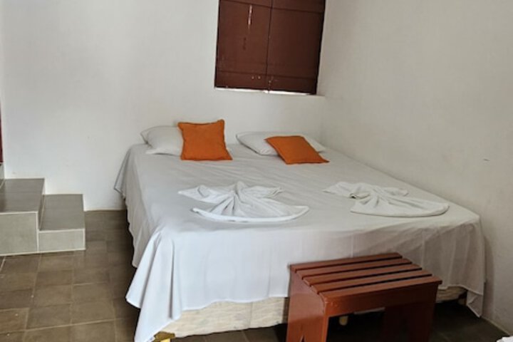Room 53 of 157