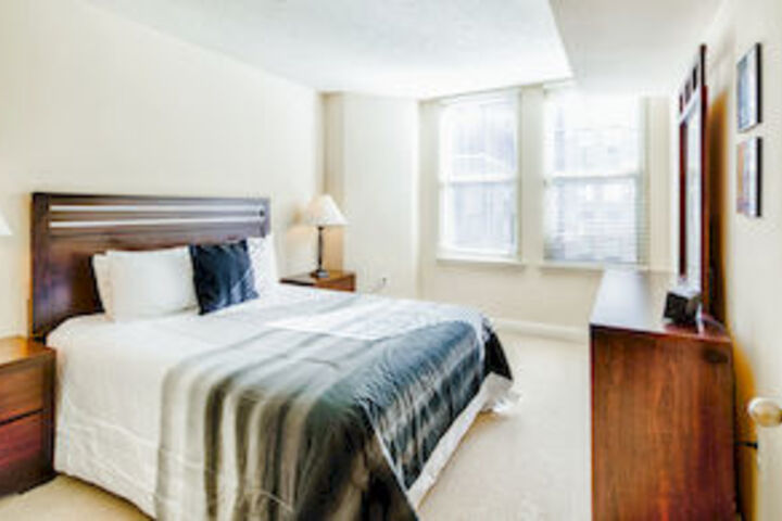 Room 7 of 34