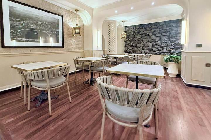 Hotel Interior 172 of 198