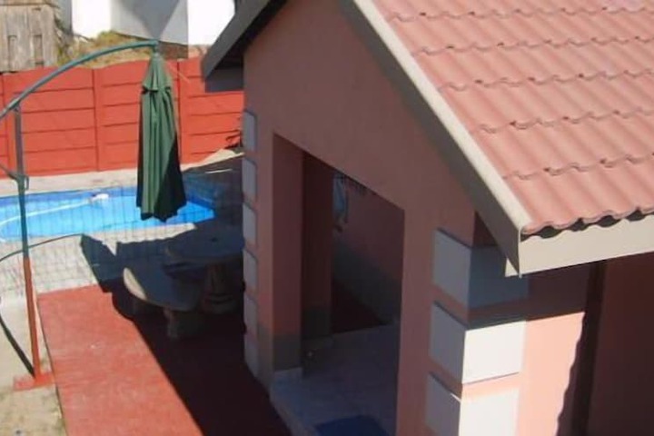 Hotel Entry