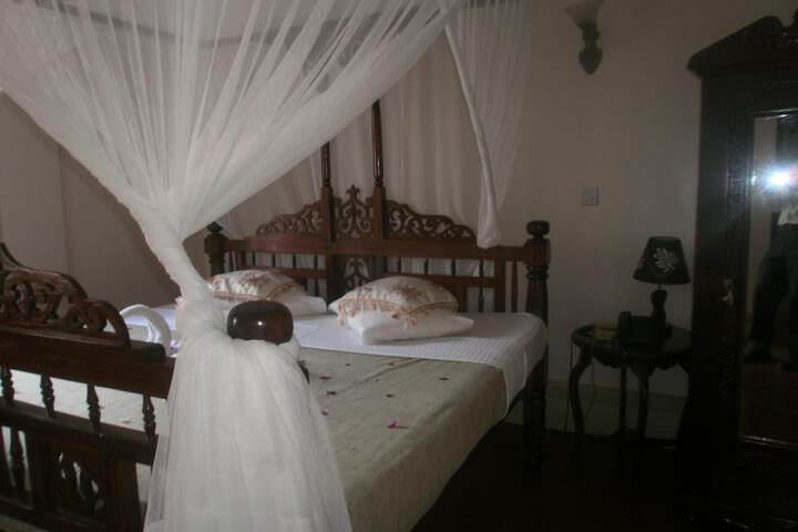Room 19 of 57