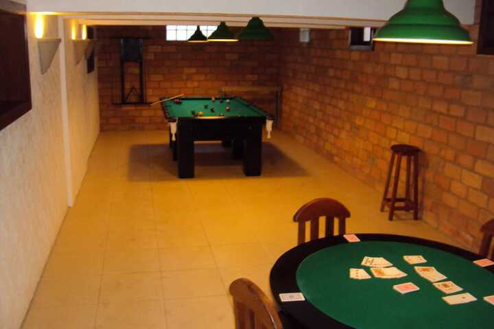 Room 18 of 40