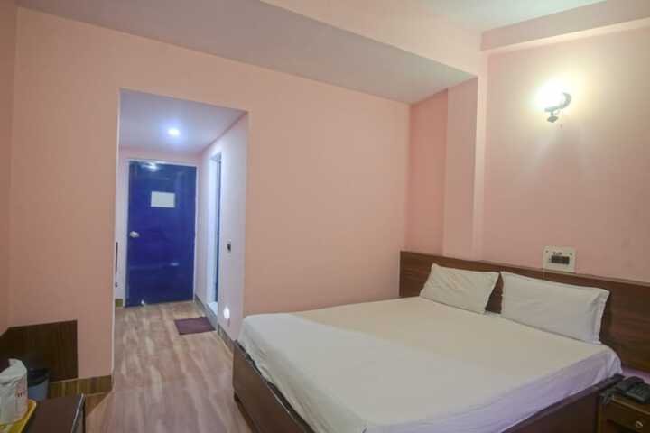 Room 6 of 29