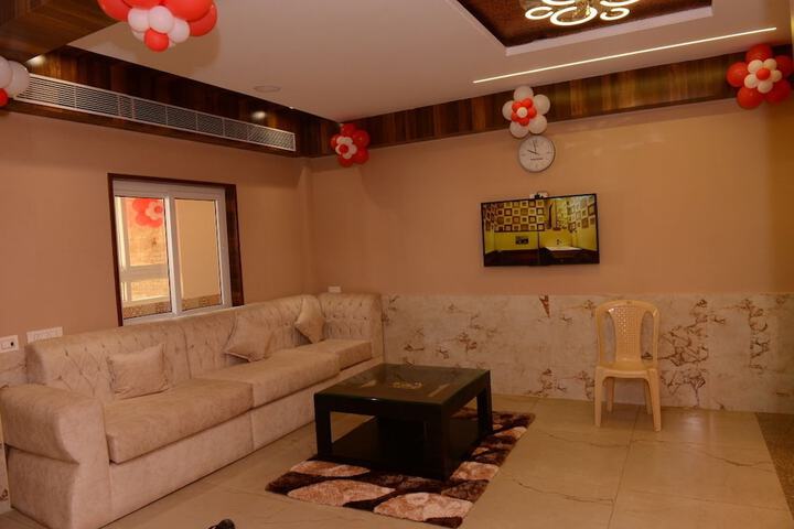 Hotel Interior 5 of 21