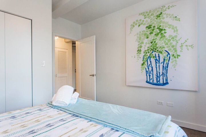Room 5 of 19