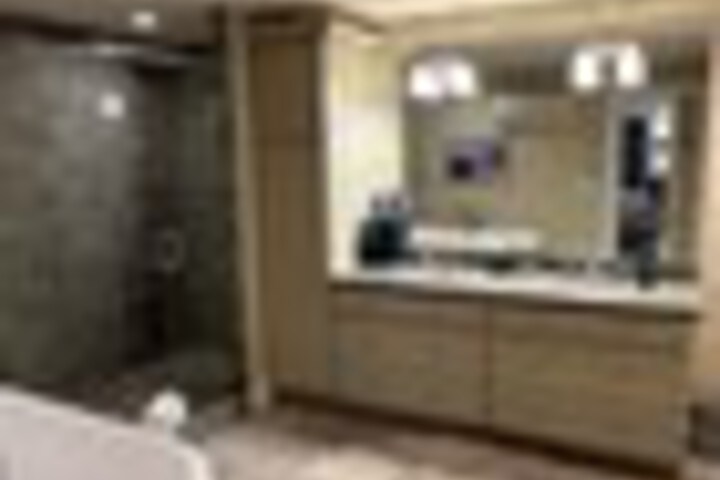 Room 164 of 297