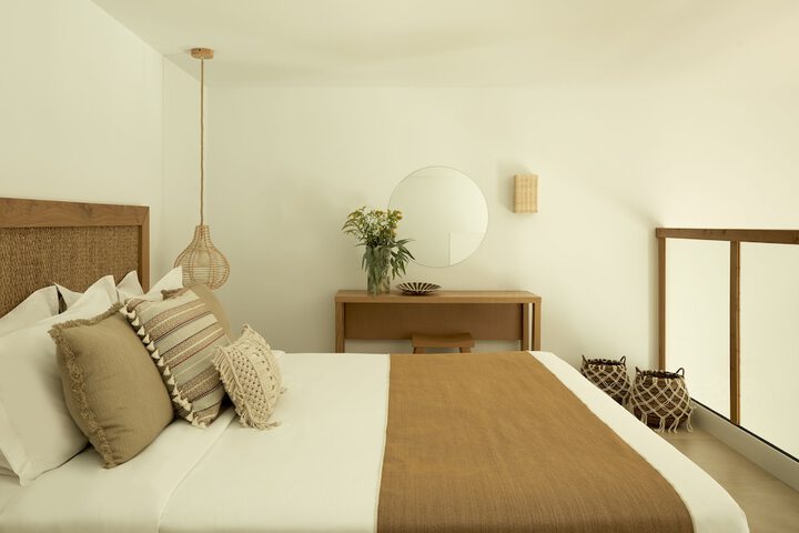 Room 6 of 59