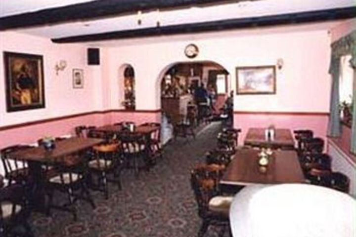 Dining 7 of 7