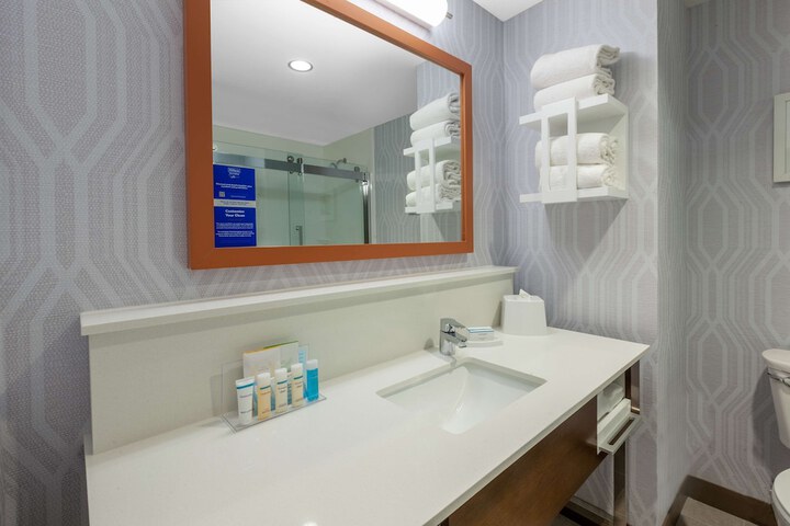 Bathroom shower