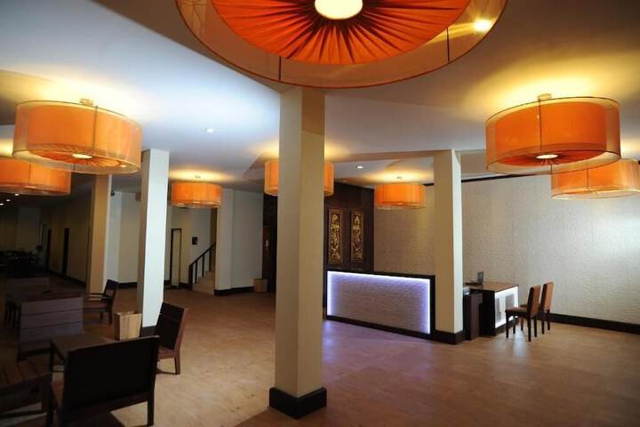 Lobby Photos