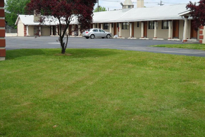 Property Grounds 22 of 27