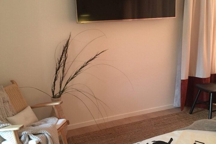 Room 16 of 35
