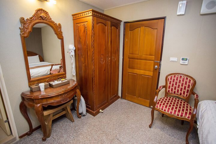 Room 56 of 139