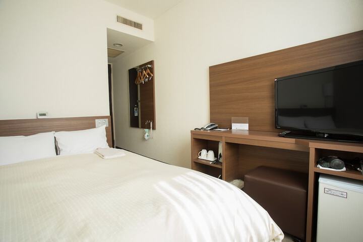Room 13 of 46