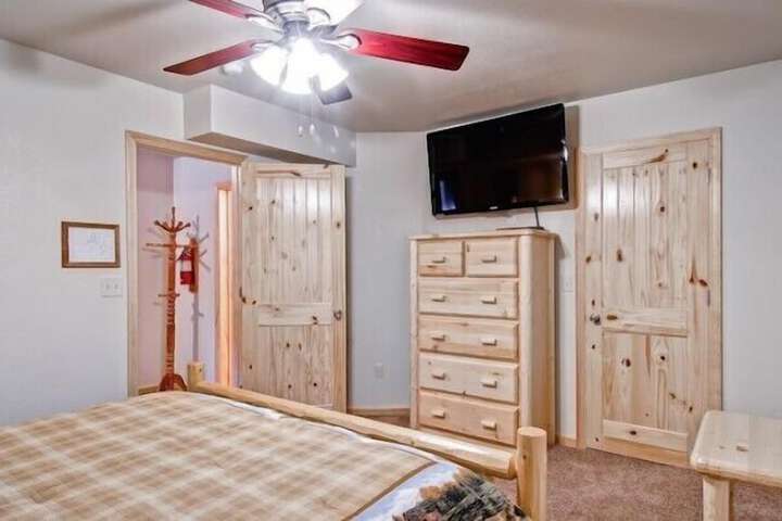 Room 5 of 22