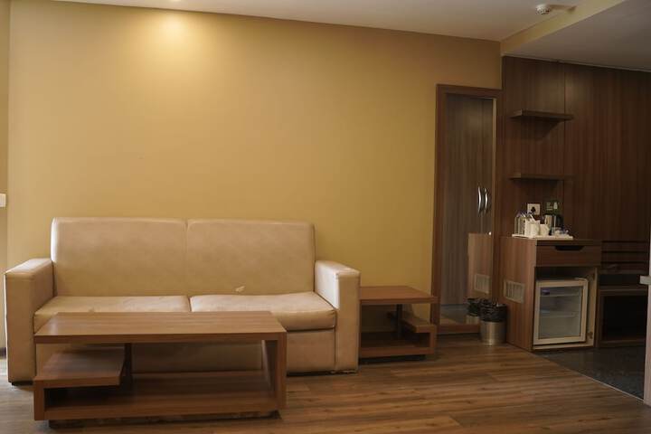 Room 48 of 90