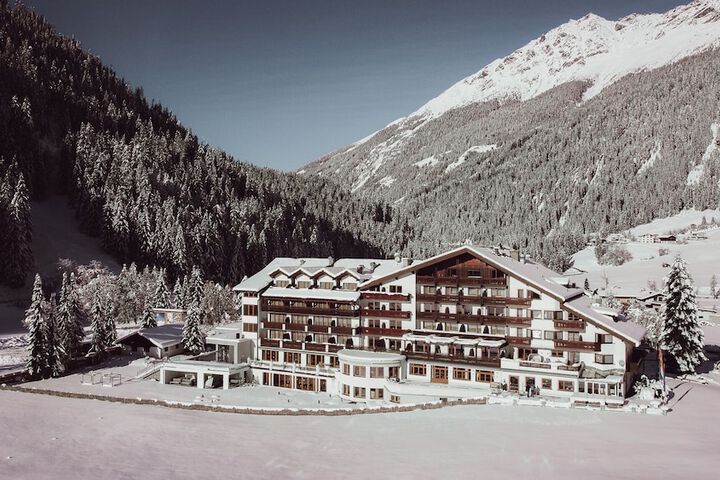 Hotel 71 of 75