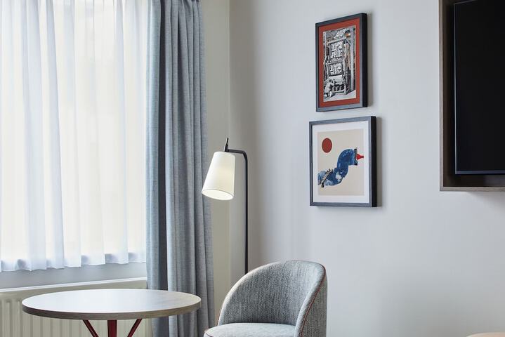 Room 16 of 45