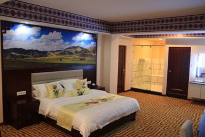 Room 8 of 37