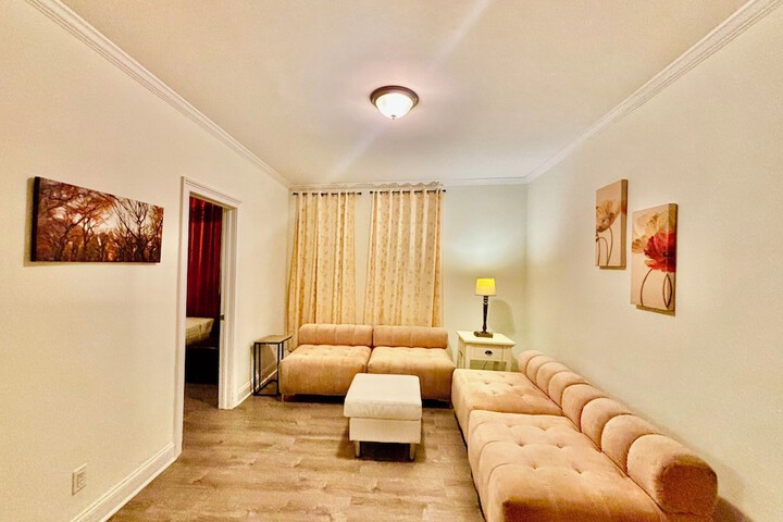 Room 17 of 22