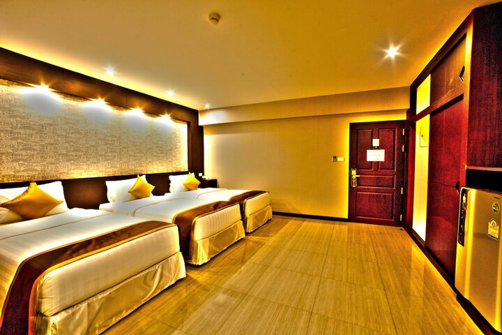 Room 18 of 72