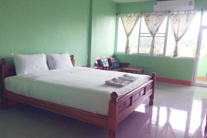 Room 2 of 24