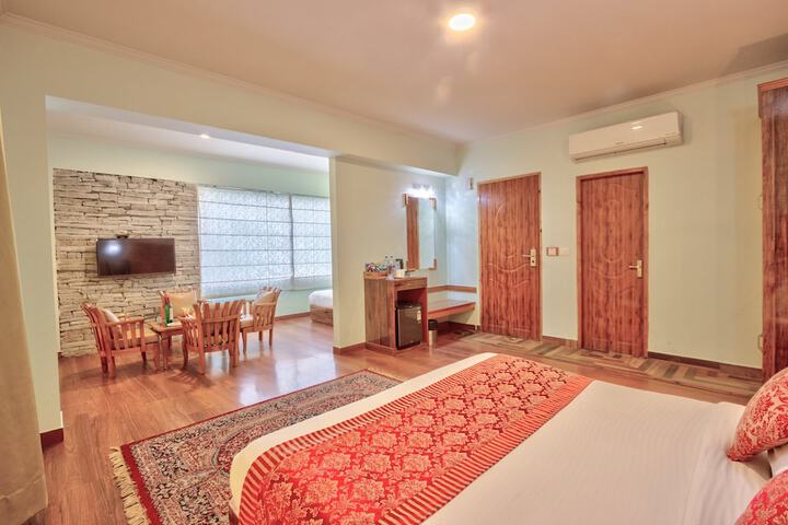 Room 25 of 96