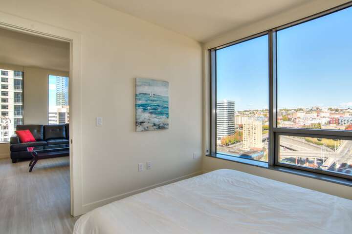 Room 21 of 34