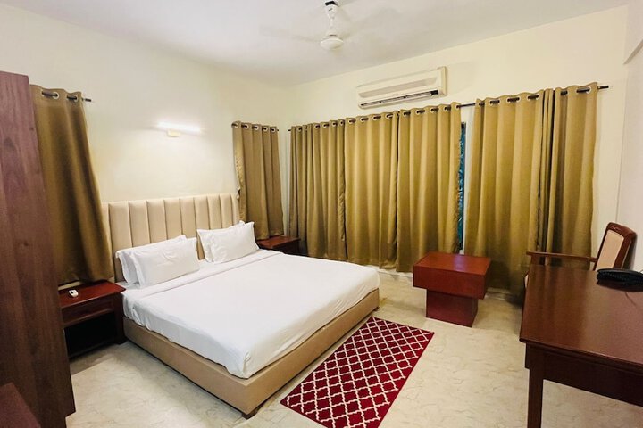 Room 16 of 51