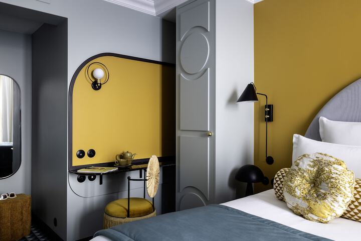 Room 32 of 108