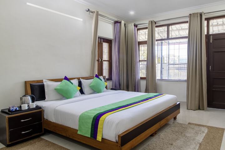 Treebo Stotrak S N Residency Mussoorie in Dehradun