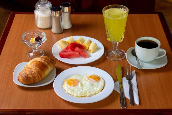 Breakfast/Coffee Service 16 of 27