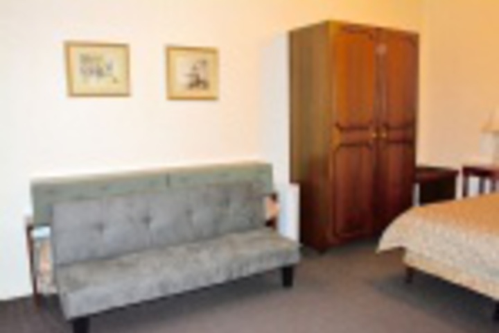 Room 641 of 768