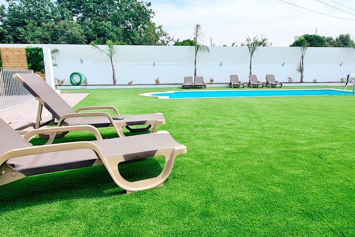 Pool 17 of 27