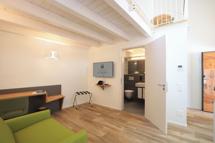 Room 21 of 46