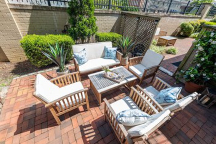 Terrace/Patio 246 of 253