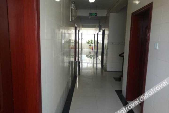 Ruiyun esports hotel