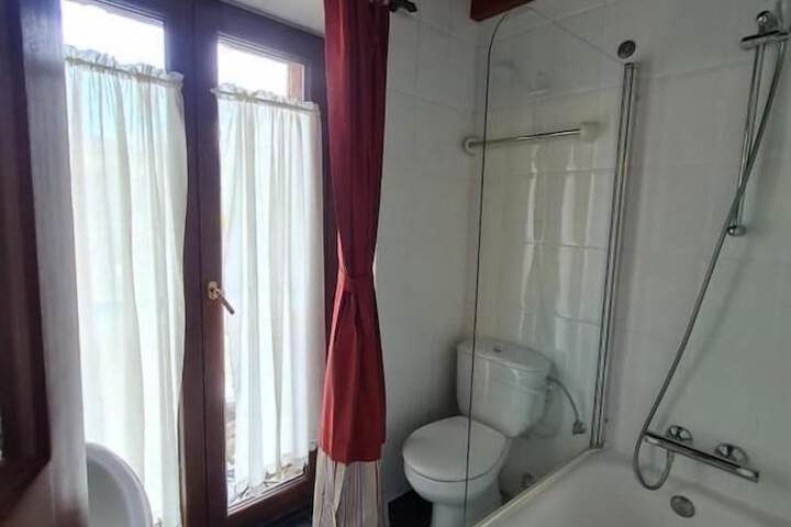 Room 18 of 26