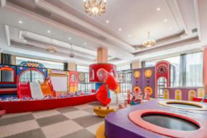 Orange Hotel (Shanghai Zhangjiang Innovative Pharmaceutical Industry Base Branch)