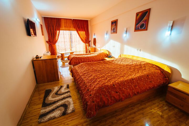 Room 14 of 61