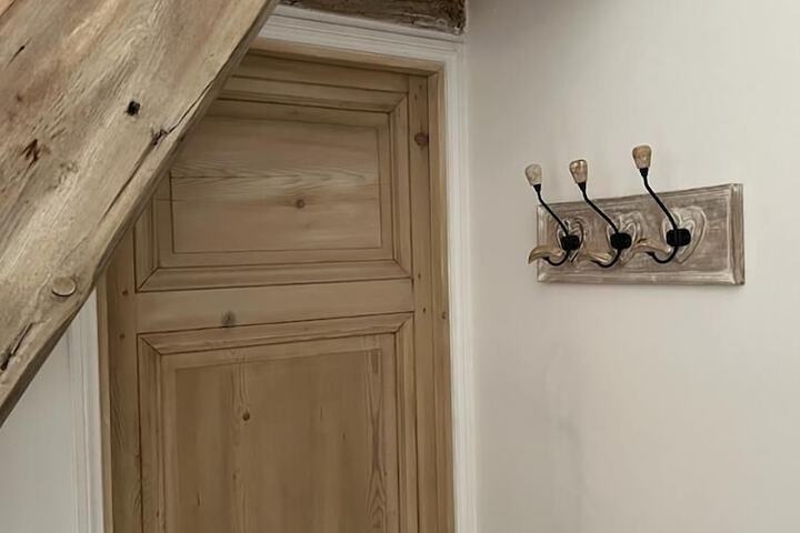 Room 9 of 49