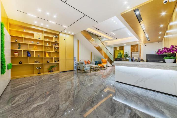 City Comfort Inn Qingyuan City Plaza