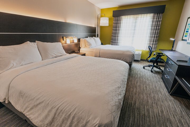 Standard Double Bed (3 of 7)