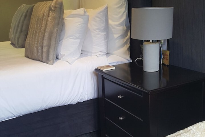 Room 12 of 53