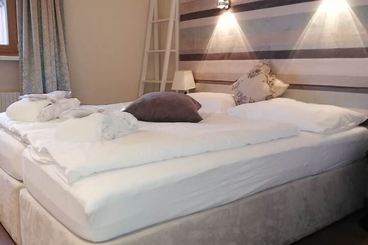Room 14 of 59
