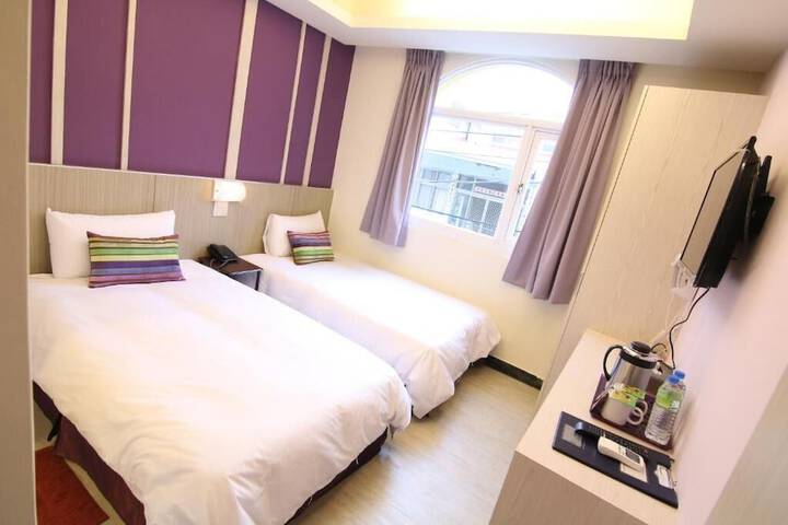 Room 21 of 58