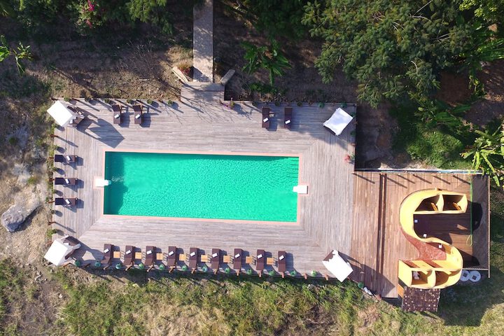 Pool Hotel