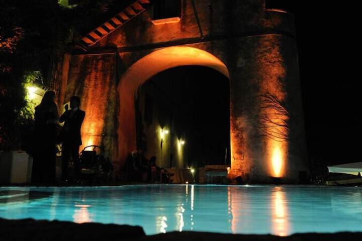 Pool Hotel