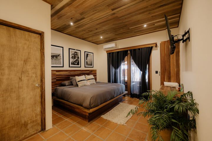 Room 4 of 62
